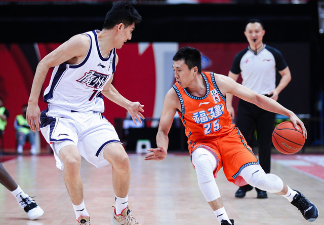 福建队取得胜利,战胜广州男篮 福建队取得胜利,战胜广州男篮