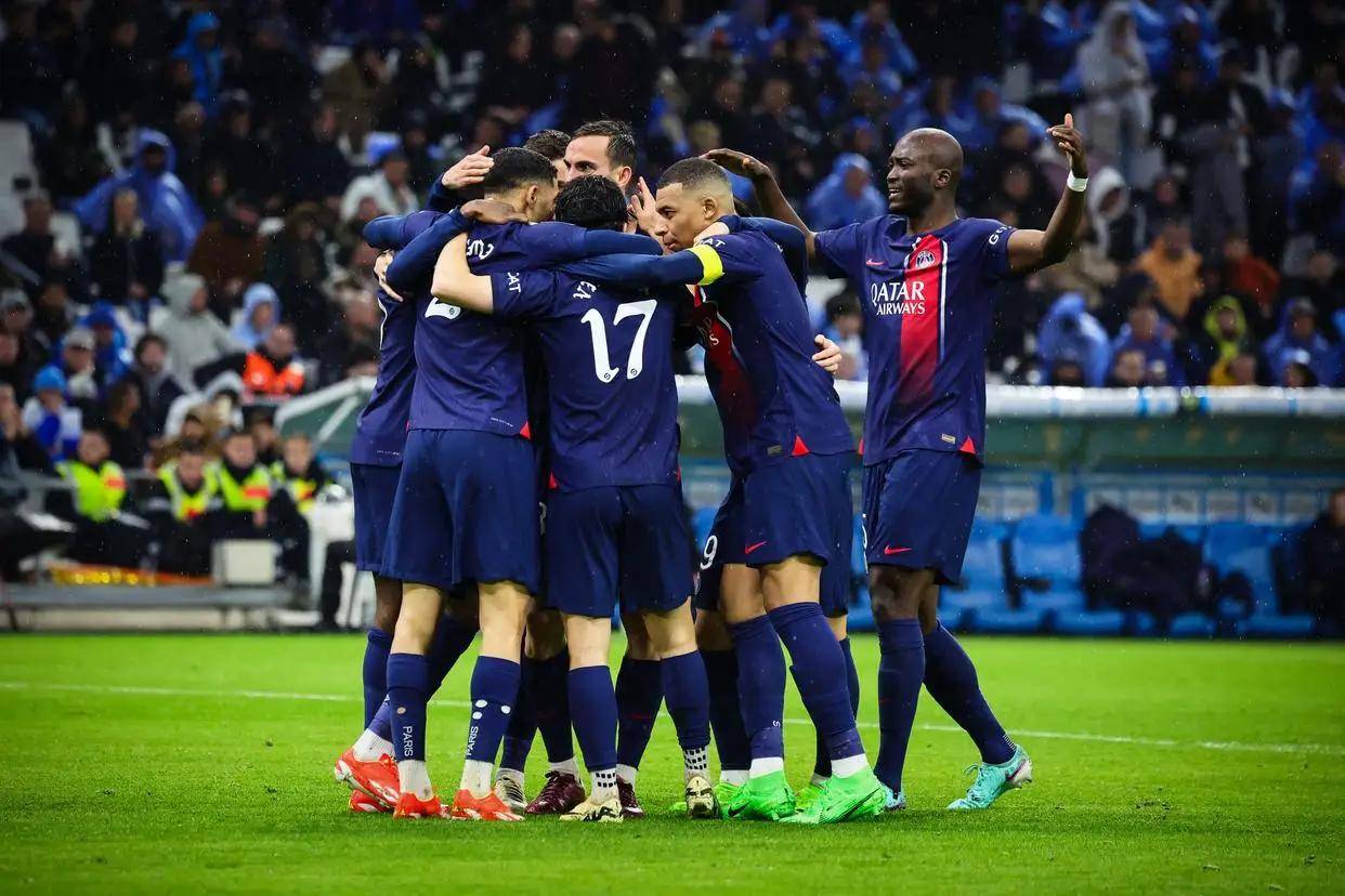 星空体育-巴黎圣日耳曼的阵容实力强劲