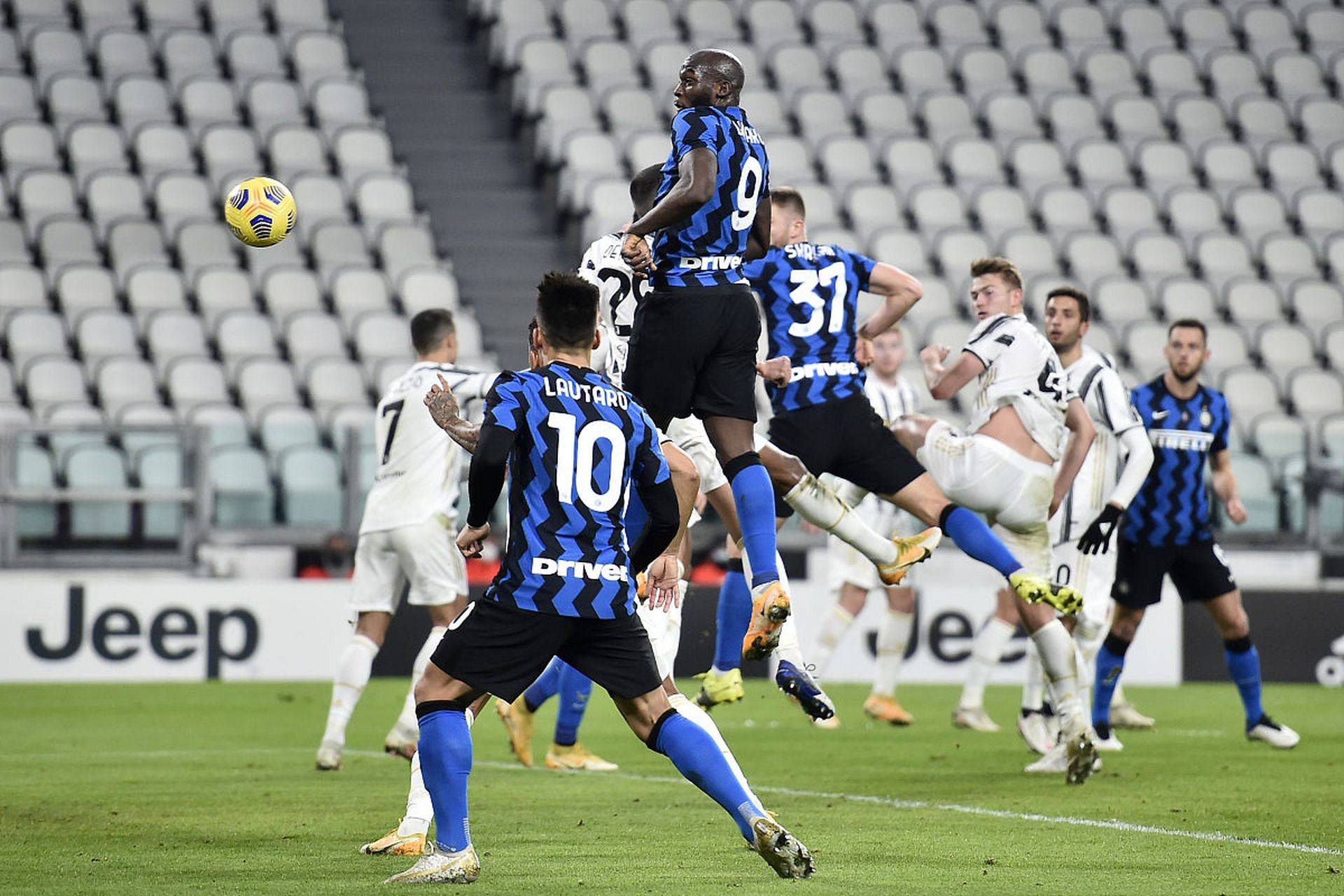 国际米兰客场惨败，冲冠势头受挫