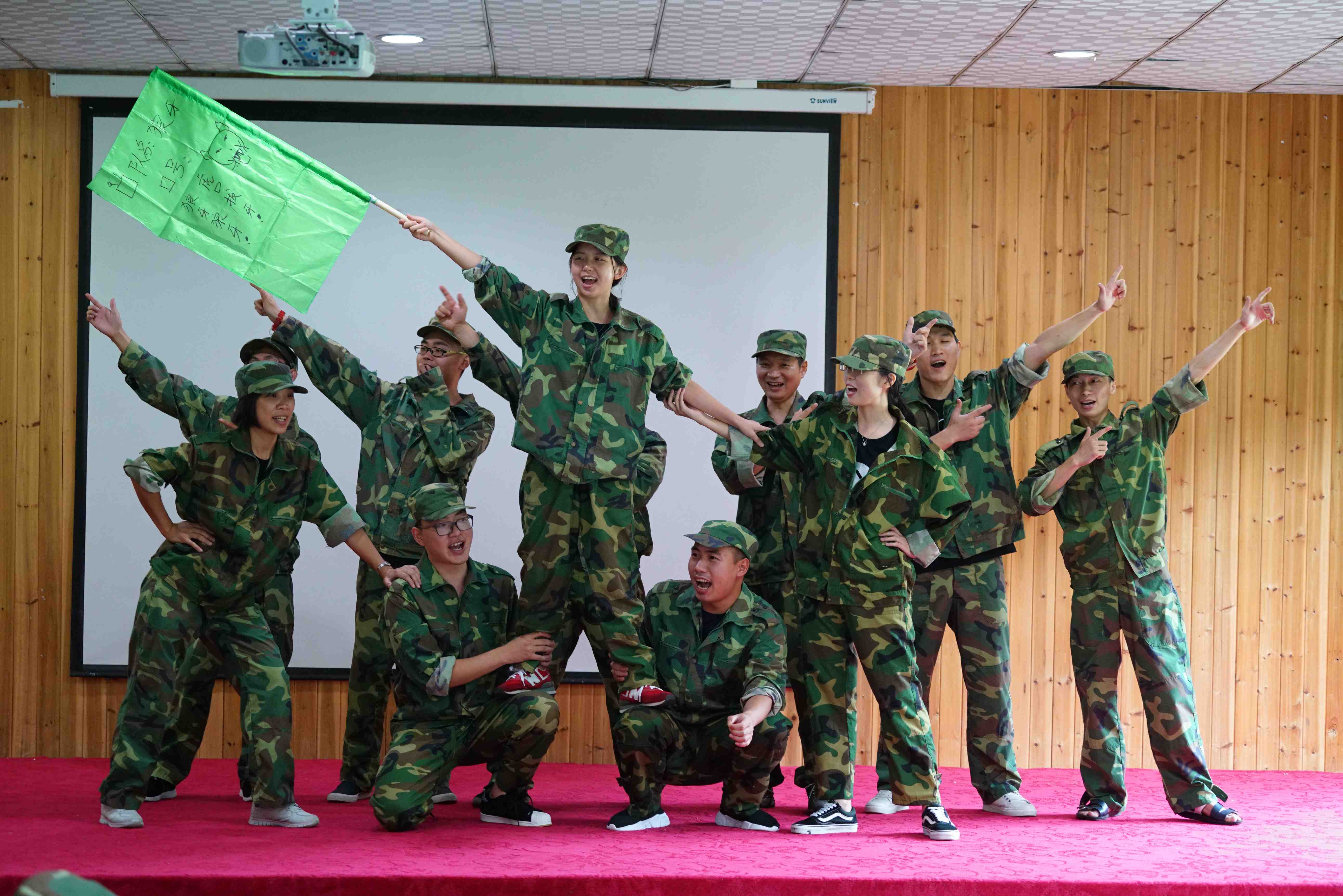 势不可挡的攻势,彰显团队实力的时刻 势不可挡的攻势,彰显团队实力的时刻