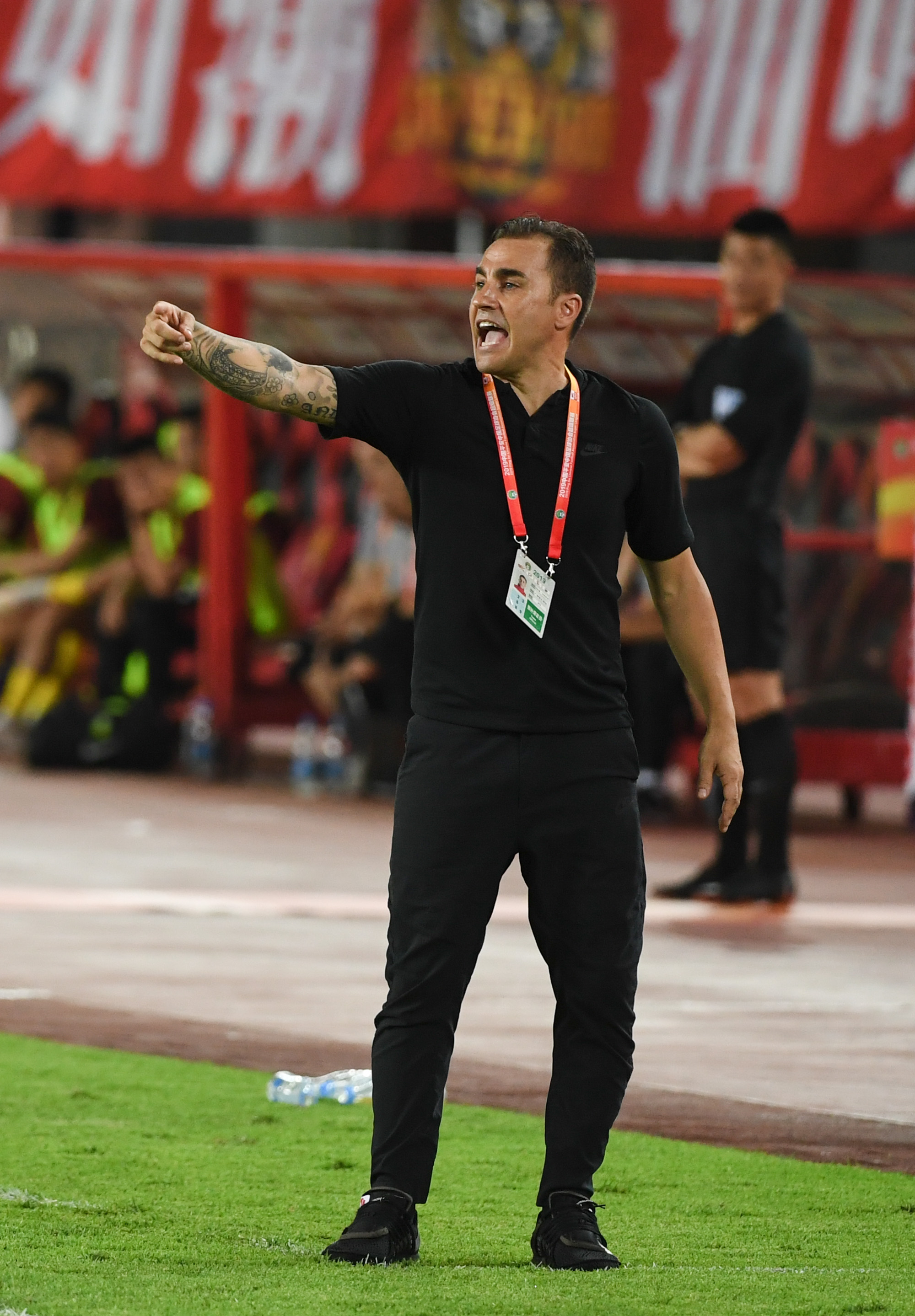 星空体育-广州恒大战平河北华夏幸福，双方难分伯仲