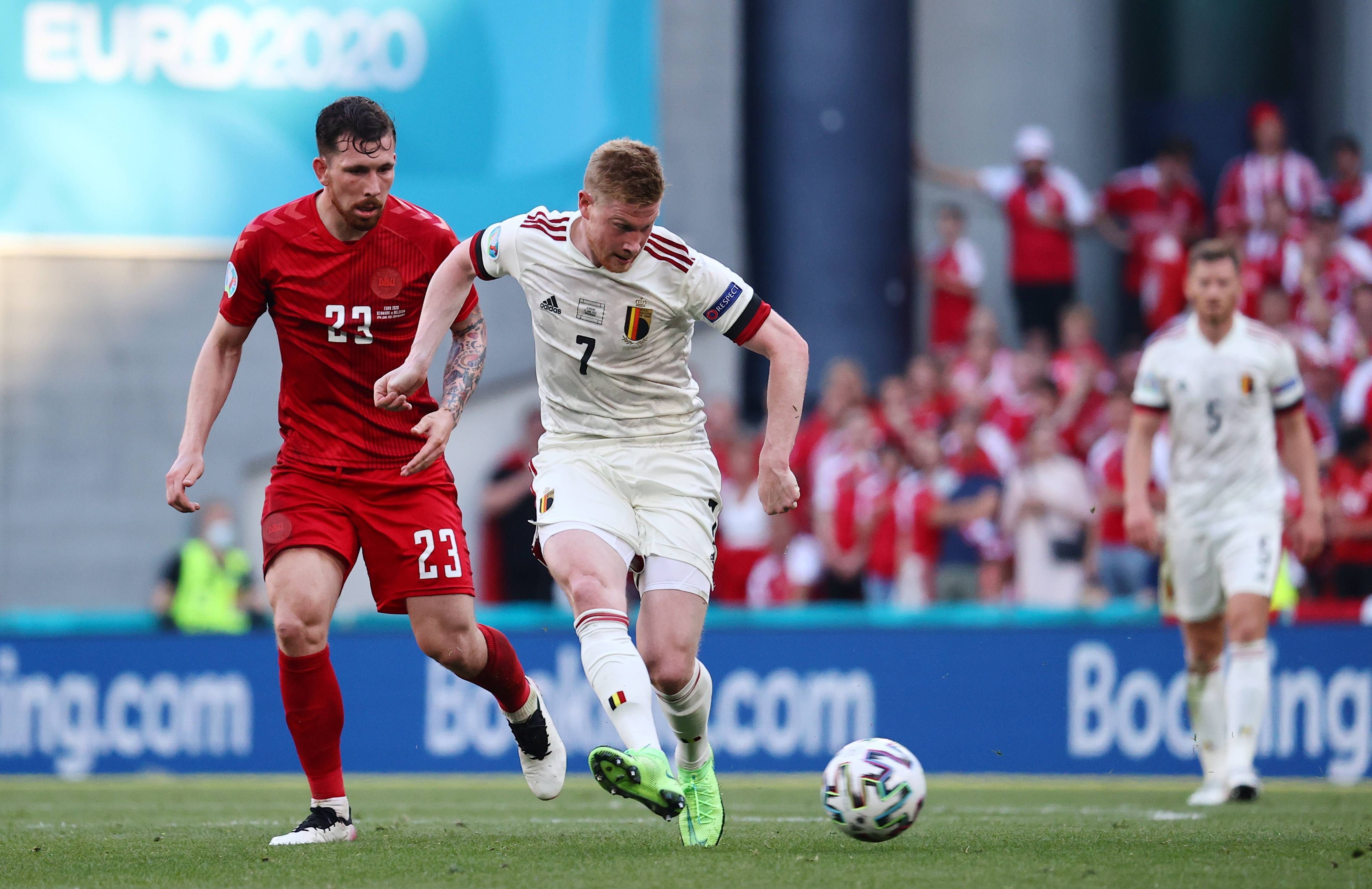 斯洛伐克队主场比赛惊险取胜,晋级次轮 斯洛伐克队主场比赛惊险取胜,晋级次轮