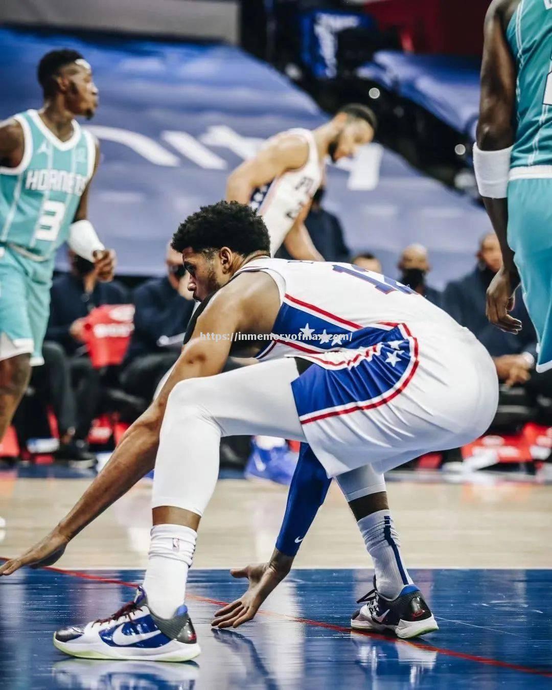 小里弗斯接过快船教鞭,期待新改变 小里弗斯接过快船教鞭,期待新改变