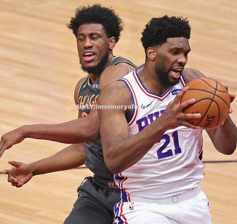 76人不敌猛龙,恩比德状态低迷 76人不敌猛龙,恩比德状态低迷