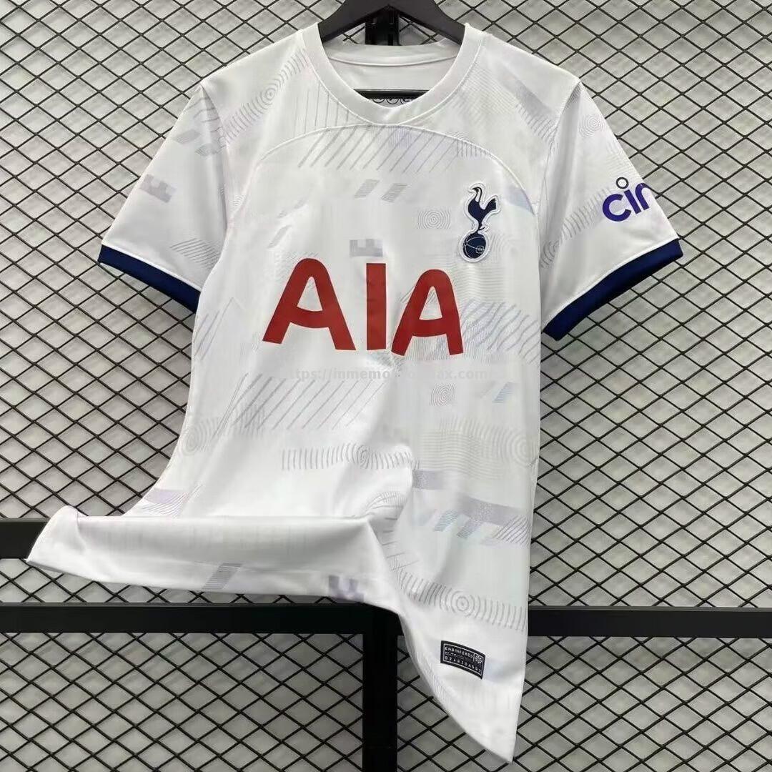 热刺主场气氛热闹,球迷期待主场连胜 热刺主场气氛热闹,球迷期待主场连胜