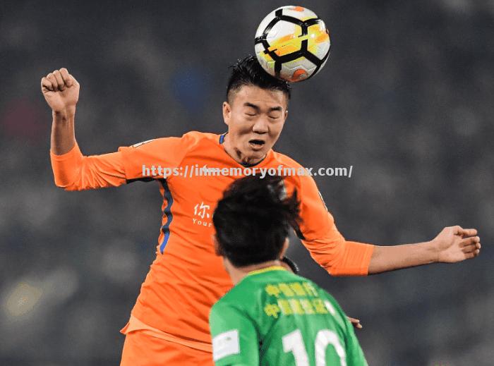 山东鲁能在客场奋力夺胜,向着胜利进发 山东鲁能在客场奋力夺胜,向着胜利进发