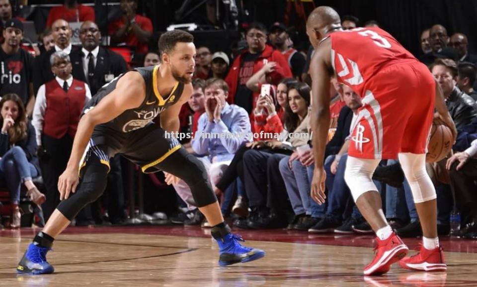 火箭队三分大战持续升温,哈登篮下得分秀技惊四座 火箭队三分大战持续升温,哈登篮下得分秀技惊四座