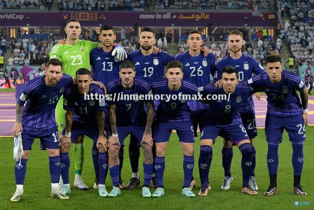 意大利队在主场以2-1领先波兰队 意大利队在主场以2-1领先波兰队