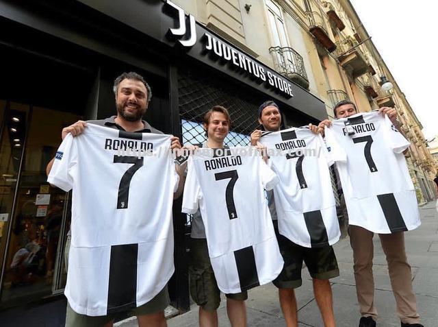 尤文图斯夏季转会策略曝光,球迷期待 尤文图斯夏季转会策略曝光,球迷期待