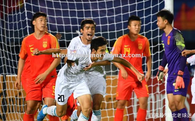 亚洲球员创下新纪录,引发球迷热议 亚洲球员创下新纪录,引发球迷热议