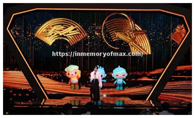 科怀伦顿灌篮大赛夺冠,展现惊人运动表现 科怀伦顿灌篮大赛夺冠,展现惊人运动表现