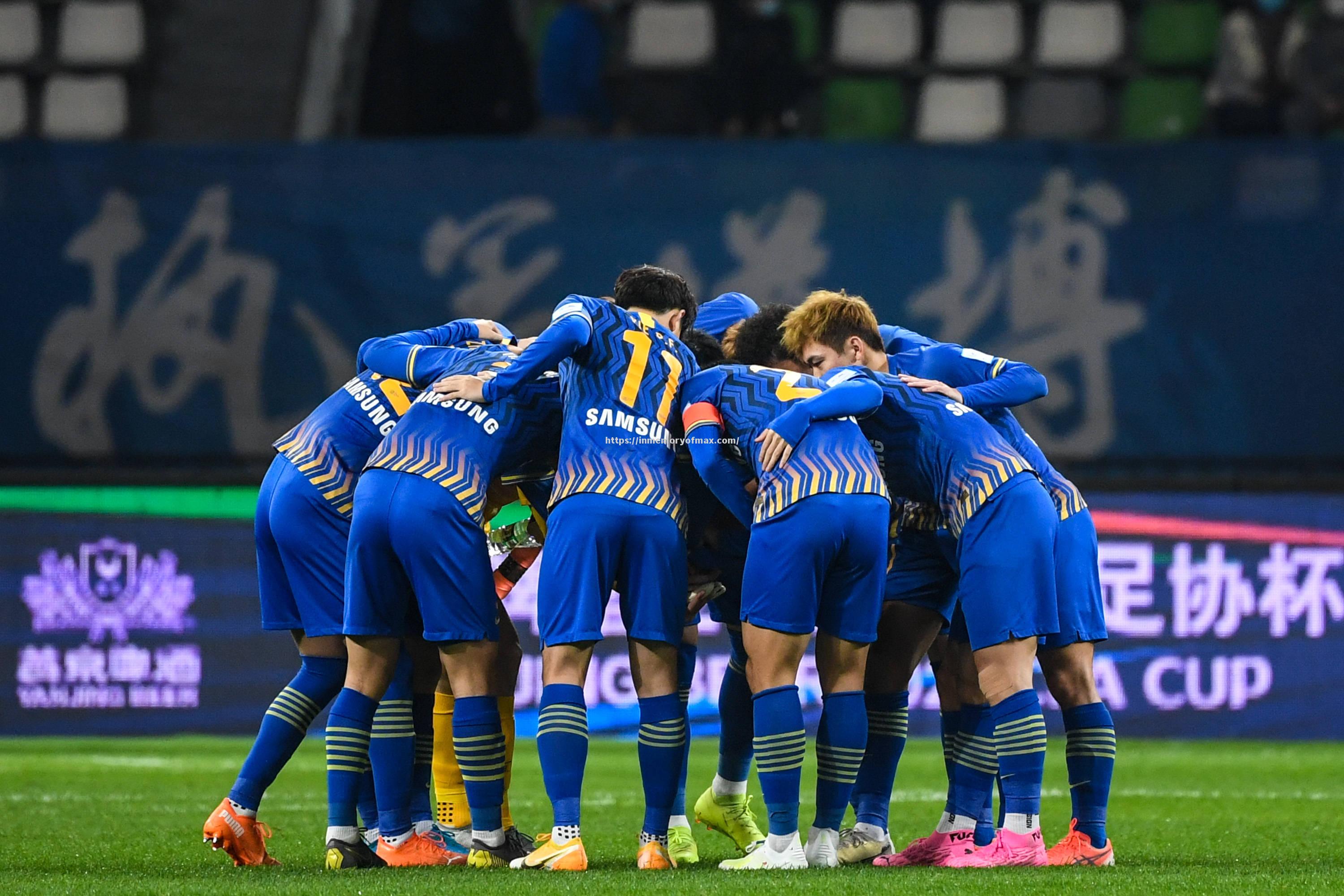 天津泰达队士气高涨,努力提高球队战斗力 天津泰达队士气高涨,努力提高球队战斗力