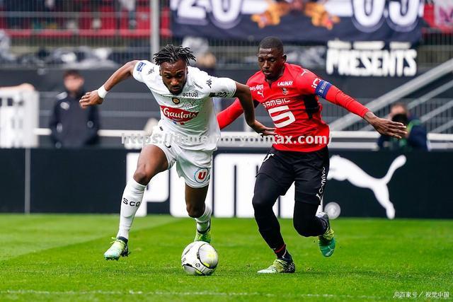 里昂联赛表现亮眼,连续取得胜利 里昂联赛表现亮眼,连续取得胜利