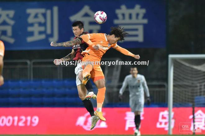 斯图加特球员努力拼搏,实现冲超目标 斯图加特球员努力拼搏,实现冲超目标