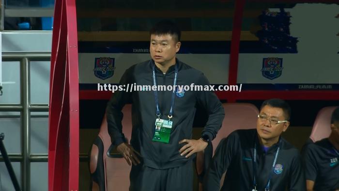 巴塞罗那外援训练积极备战,全力应对挑战 巴塞罗那外援训练积极备战,全力应对挑战