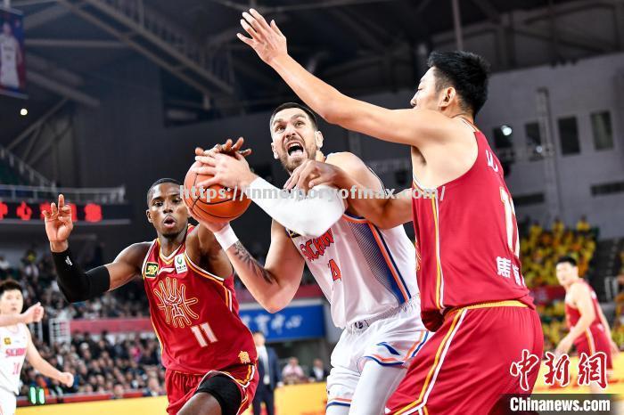 四川男篮再次击败江苏队 四川男篮再次击败江苏队