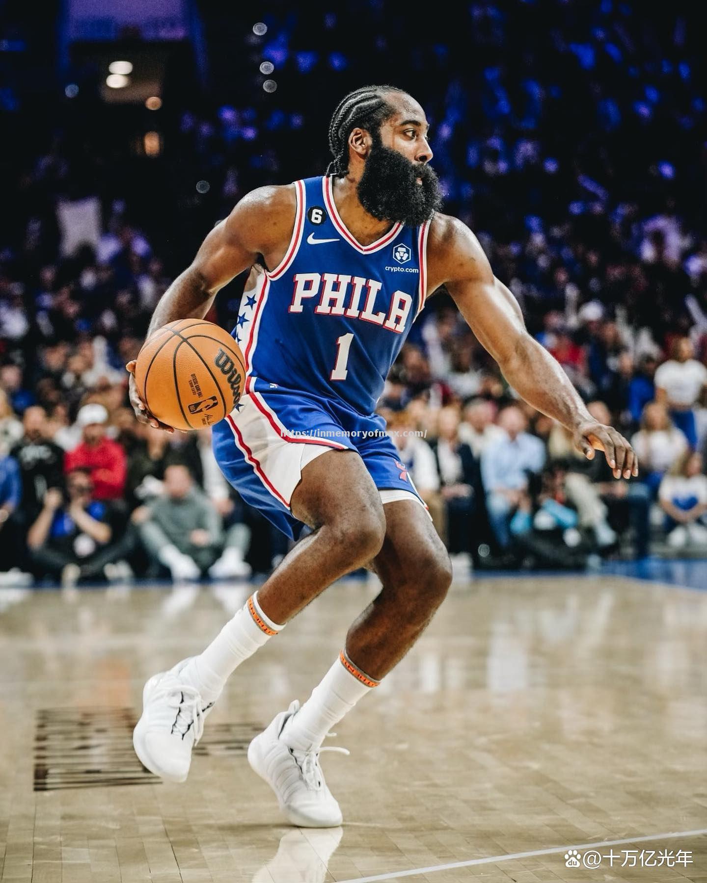 美国篮球精英擦肩而过,谁是最强? 美国篮球精英擦肩而过,谁是最强?