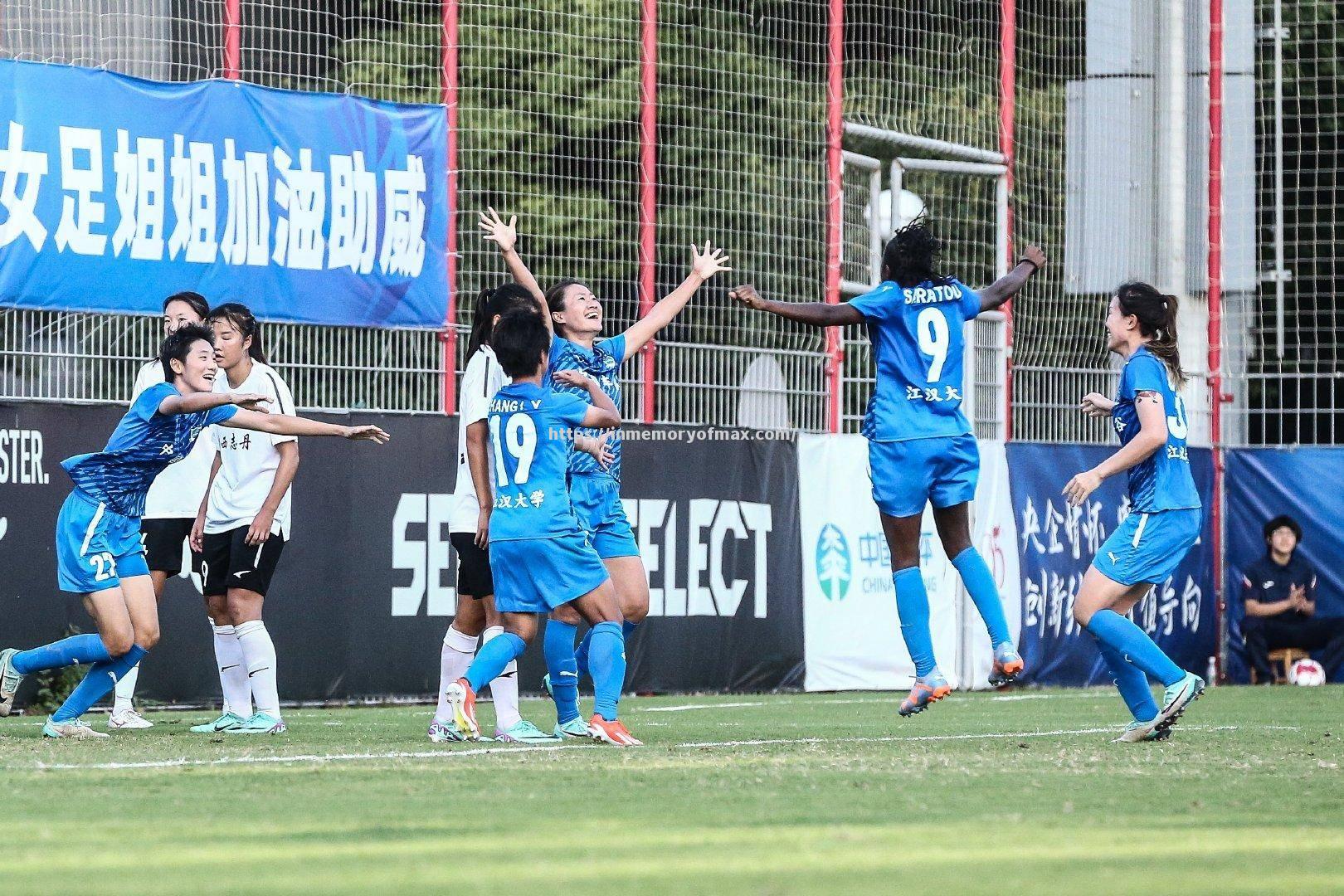 女足联赛胜负激烈,悬念重重! 女足联赛胜负激烈,悬念重重!