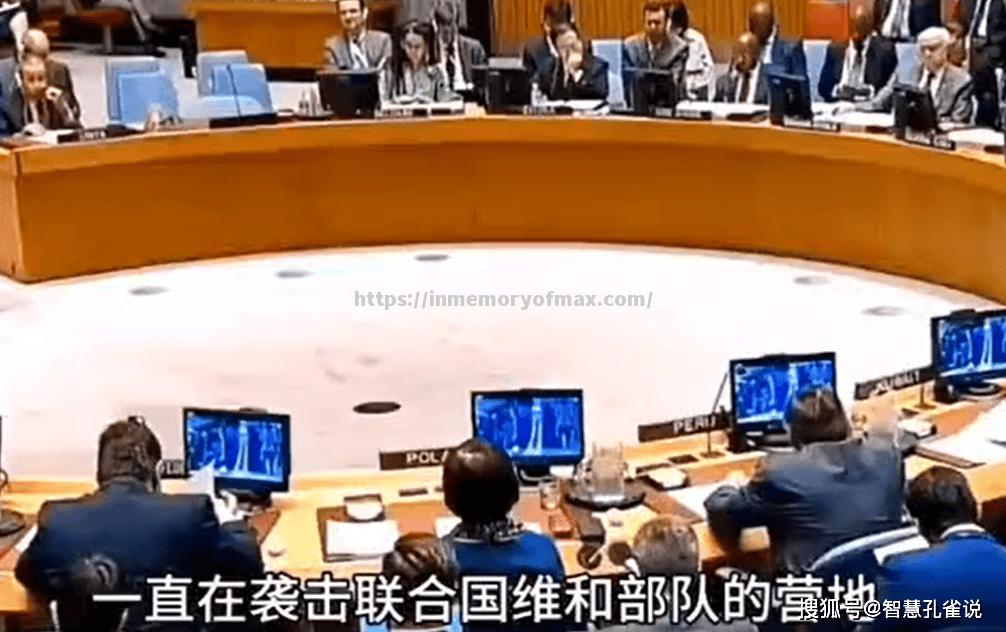 强强对话,国际足球大战展现激烈对抗 强强对话,国际足球大战展现激烈对抗