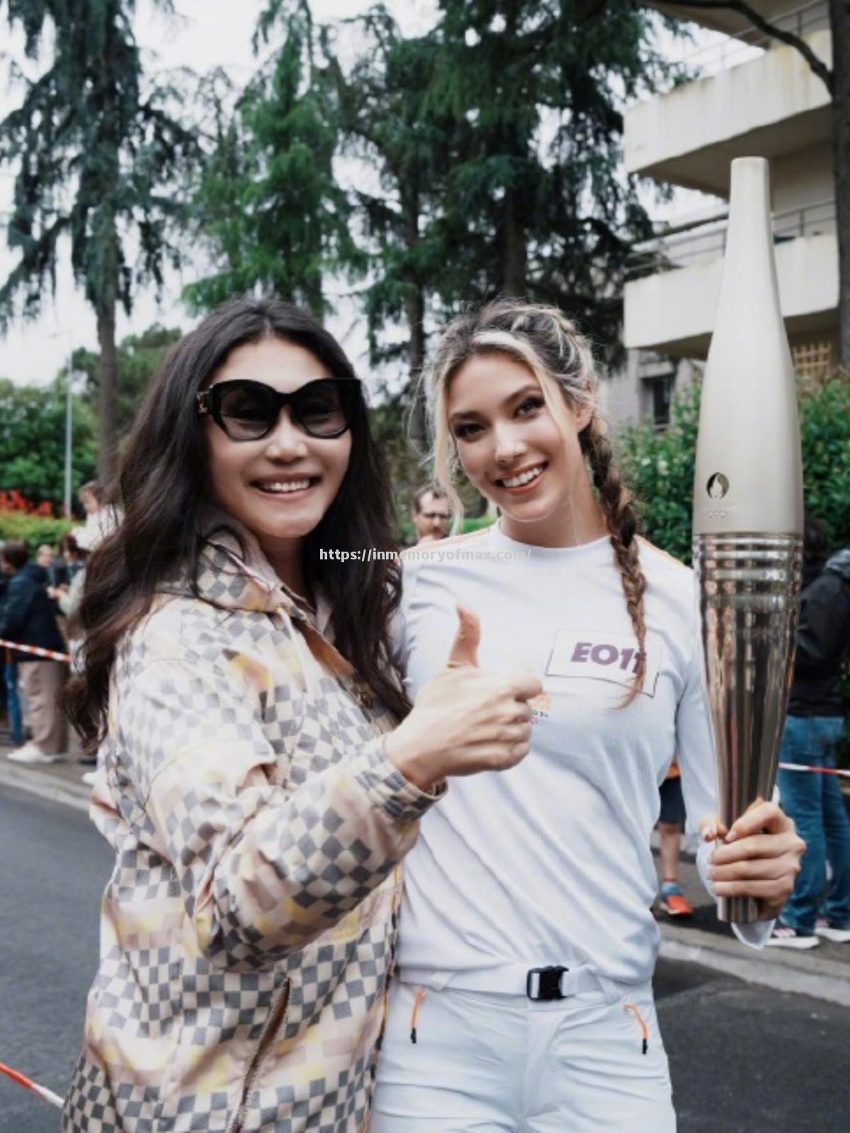 埃及击剑高手斩获金牌,成为焦点人物 埃及击剑高手斩获金牌,成为焦点人物