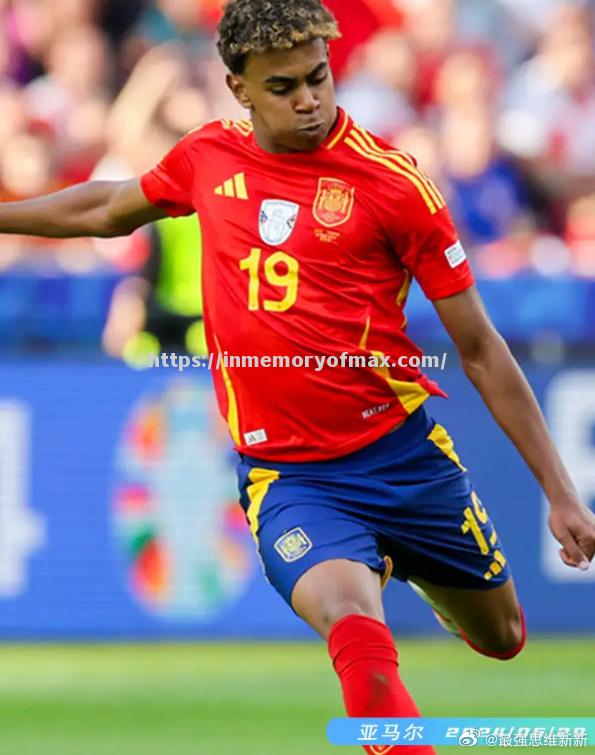 西班牙队在比赛中表现出色,取得三分 西班牙队在比赛中表现出色,取得三分