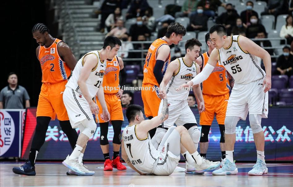 成都球队战胜对手,稳坐胜局! 成都球队战胜对手,稳坐胜局!