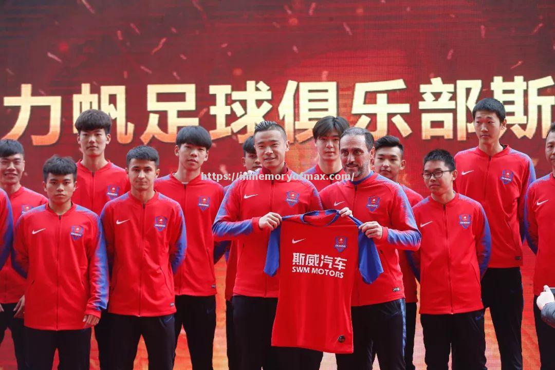 北京人和实力抗衡,重庆斯威士气高昂拼尽全力 北京人和实力抗衡,重庆斯威士气高昂拼尽全力