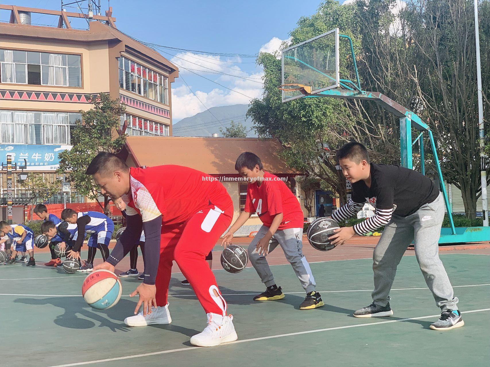 体育节目掀起篮球风潮,球迷热情高涨 体育节目掀起篮球风潮,球迷热情高涨