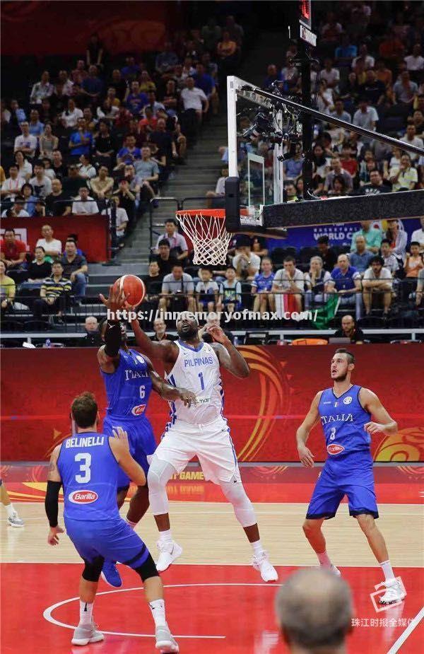 非洲赛场竞争激烈球迷热情高涨 非洲赛场竞争激烈球迷热情高涨