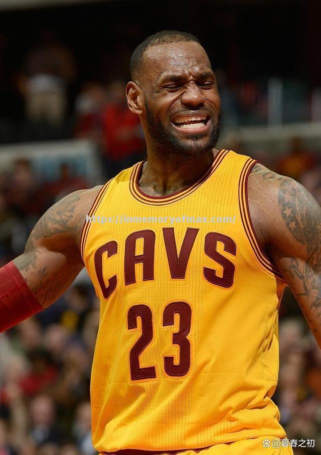 布朗·詹姆斯接受了过去,现在正努力改变 布朗·詹姆斯接受了过去,现在正努力改变