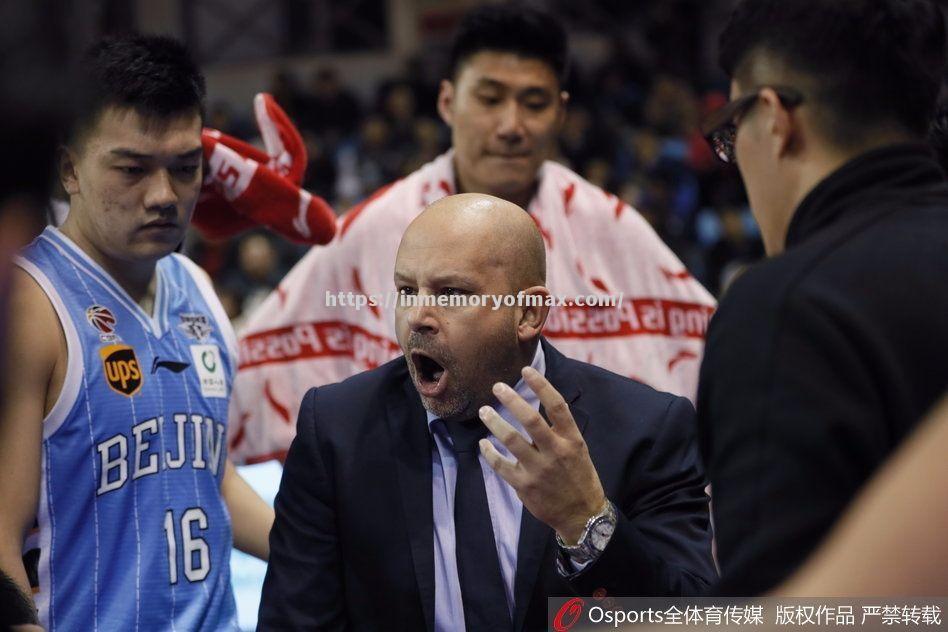 首钢遭遇两连败,状态不稳定 首钢遭遇两连败,状态不稳定