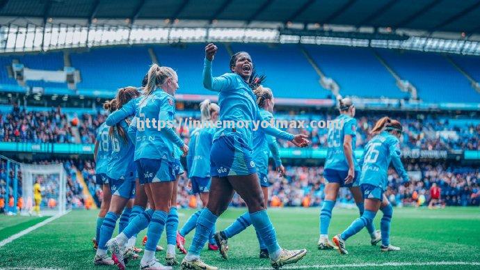 英格兰女足女超杯:曼城女足迎战切尔西女足 英格兰女足女超杯:曼城女足迎战切尔西女足