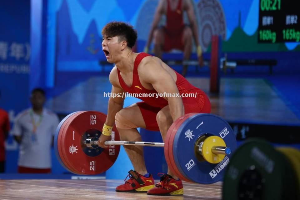 美国奔跑健儿凭实力战胜对手,力夺金牌 美国奔跑健儿凭实力战胜对手,力夺金牌