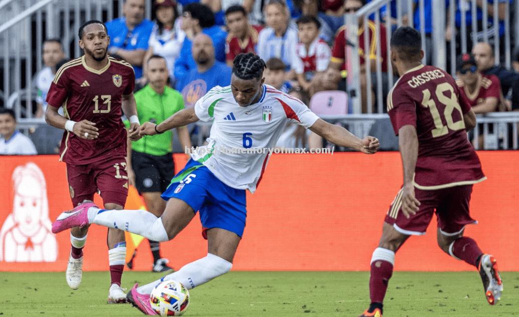 星空体育-双方势均力敌，比赛中悬念重重