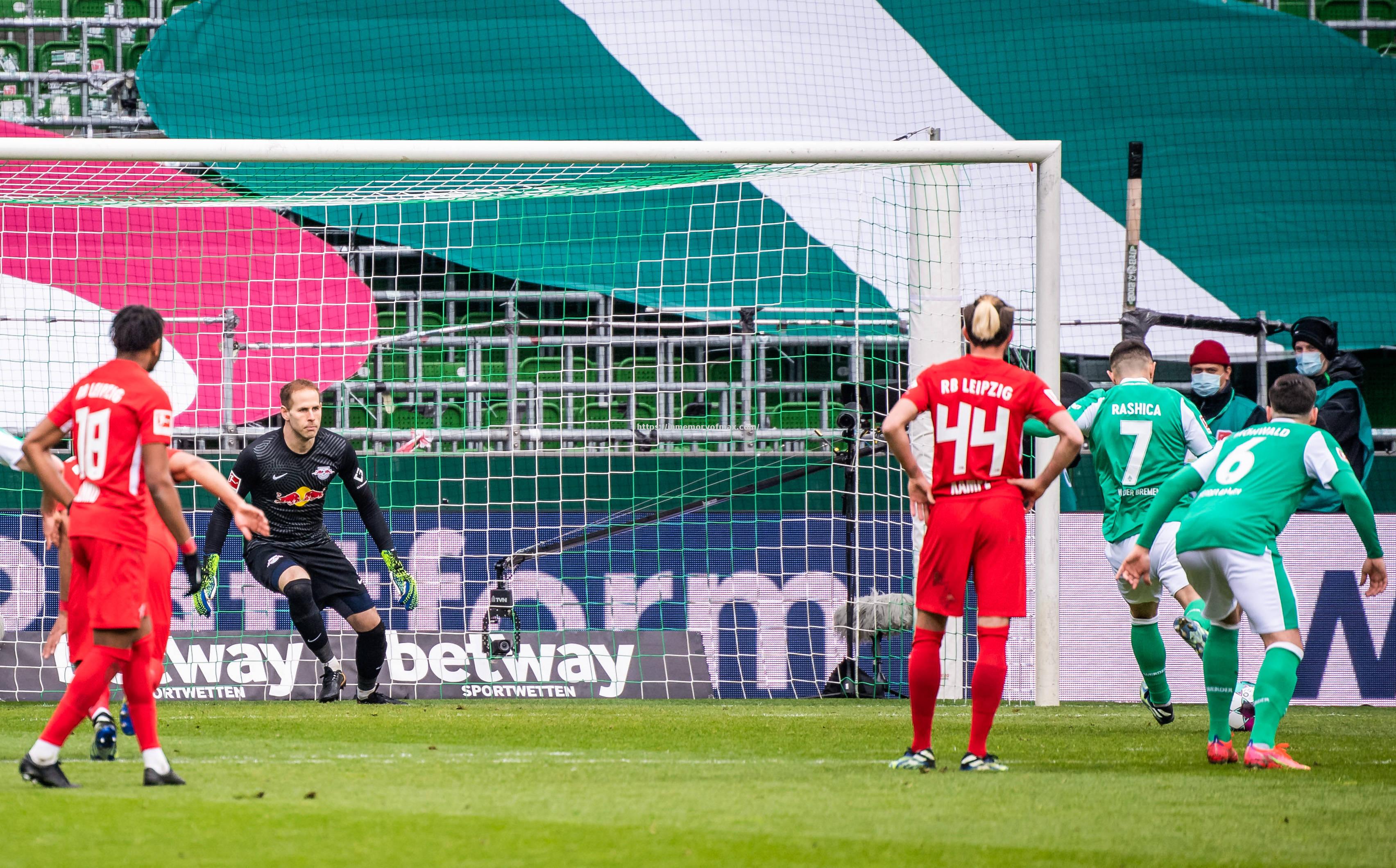 星空体育-不来梅客场取胜，稳固中游地位