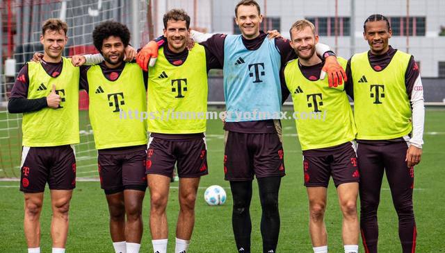 星空体育-拜仁慕尼黑主帅赞誉阵容表现，展现出色团队合作