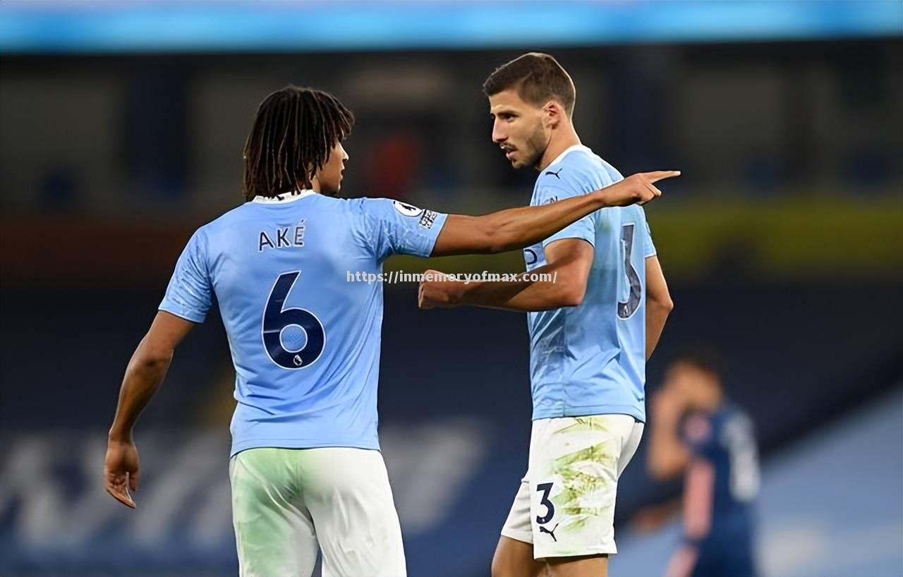 曼城精湛配合连环进攻,对手逢此必败无疑 曼城精湛配合连环进攻,对手逢此必败无疑