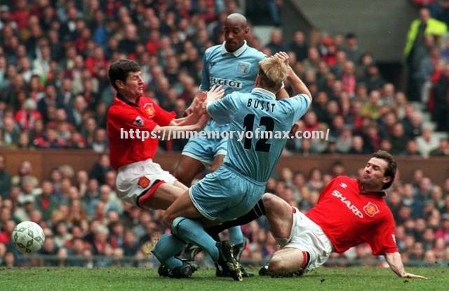 惊险一战,球场上的精彩瞬间让人心跳加速! 惊险一战,球场上的精彩瞬间让人心跳加速!