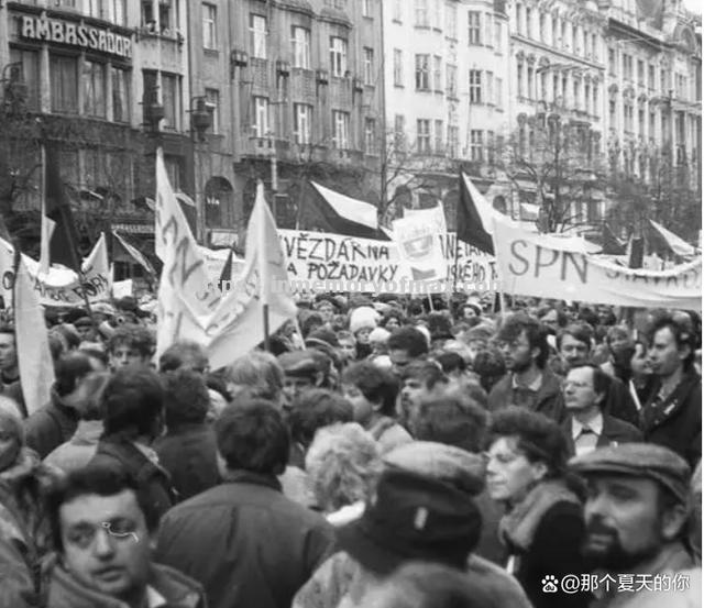 捷克艰难击败斯洛伐克,晋级前途不容乐观 捷克艰难击败斯洛伐克,晋级前途不容乐观