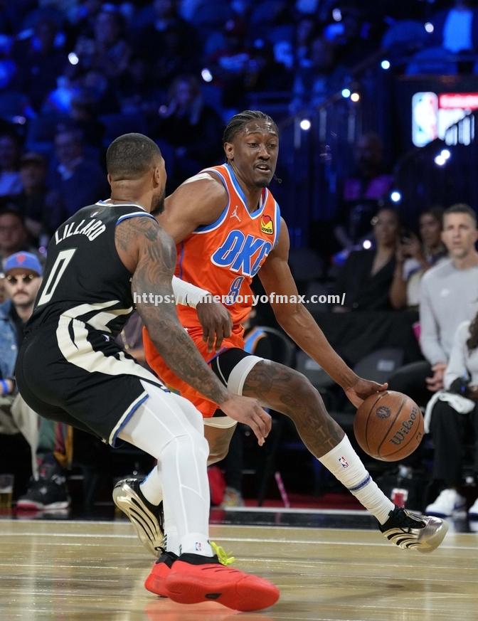 雄鹿球星被曝痛苦训练做到全新高度 雄鹿球星被曝痛苦训练做到全新高度